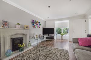 Photo 35- click for photo gallery